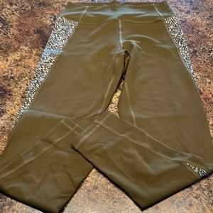 Zyia Olive Speckle Hi-rise 7/8 24"